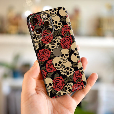 Skull & Roses Mobile Skin